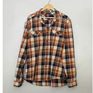 Men’s flannel button down shirt